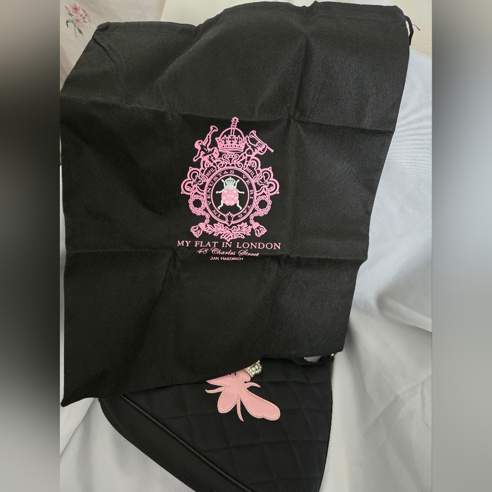 My Flat In London Quilted Black Handbag Pink Queen Bee Rhinestone Crown Purse - Picture 8 of 8